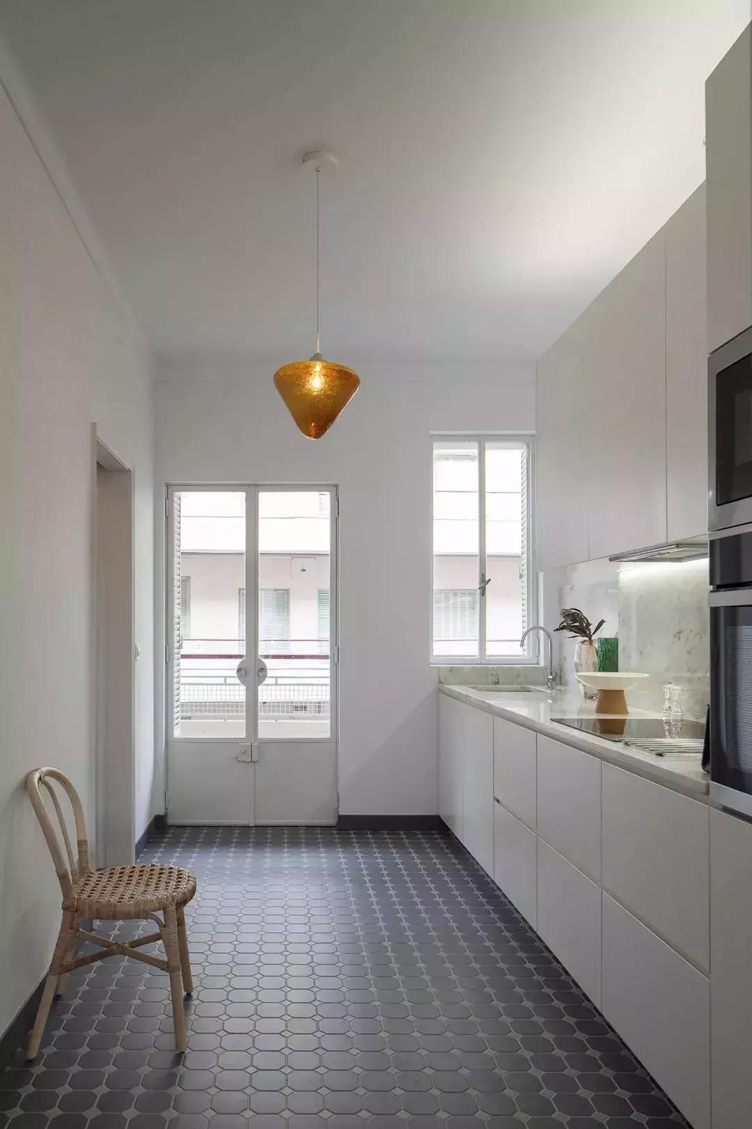 大热天做菜太热了,厨房热天做饭很热