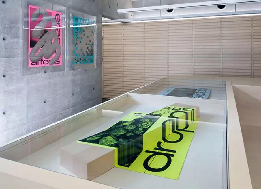 打破常规！村上雅士的异形海报设计