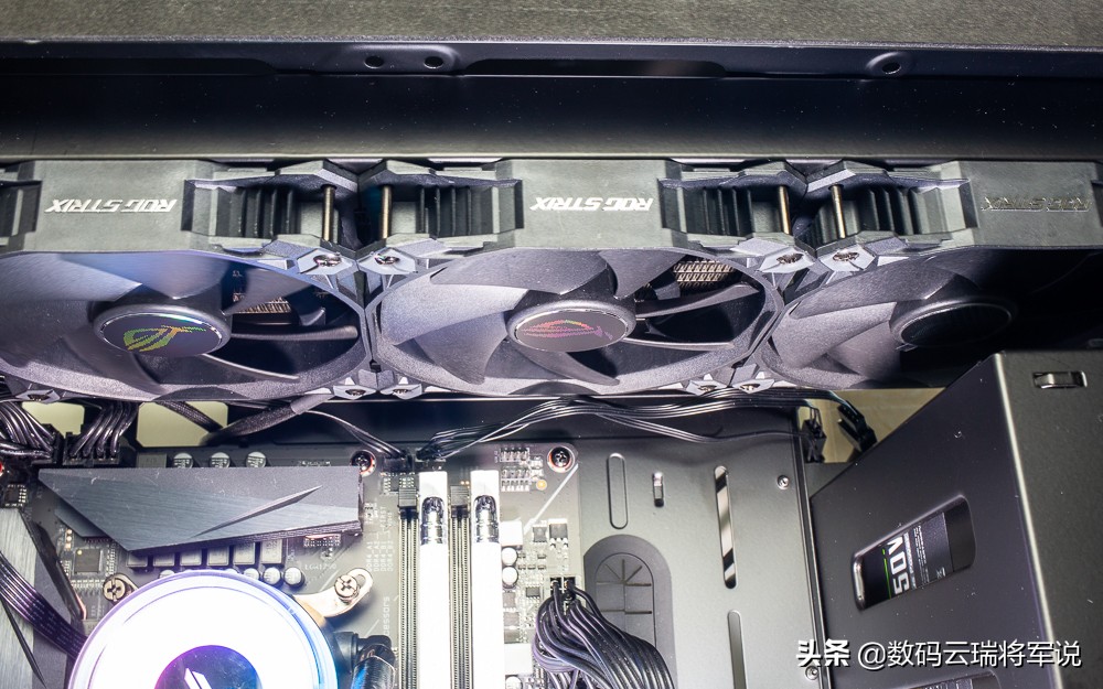 ROGStrix风神XF120磁悬浮风扇，让系统火力全开