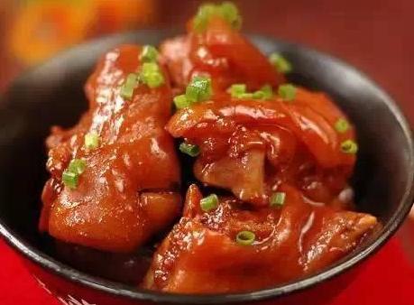 炖猪蹄怎么做不骚,炖猪蹄怎么做才香