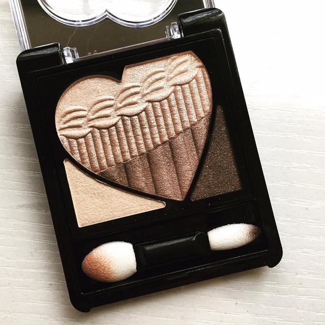 适合女生的眼影新手单眼皮,适合亚洲人的眼影配色