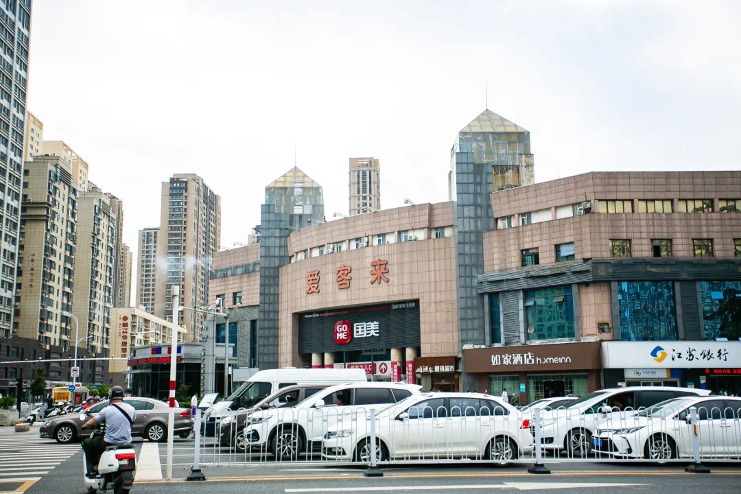 36年，淮海西路的《商业风云》