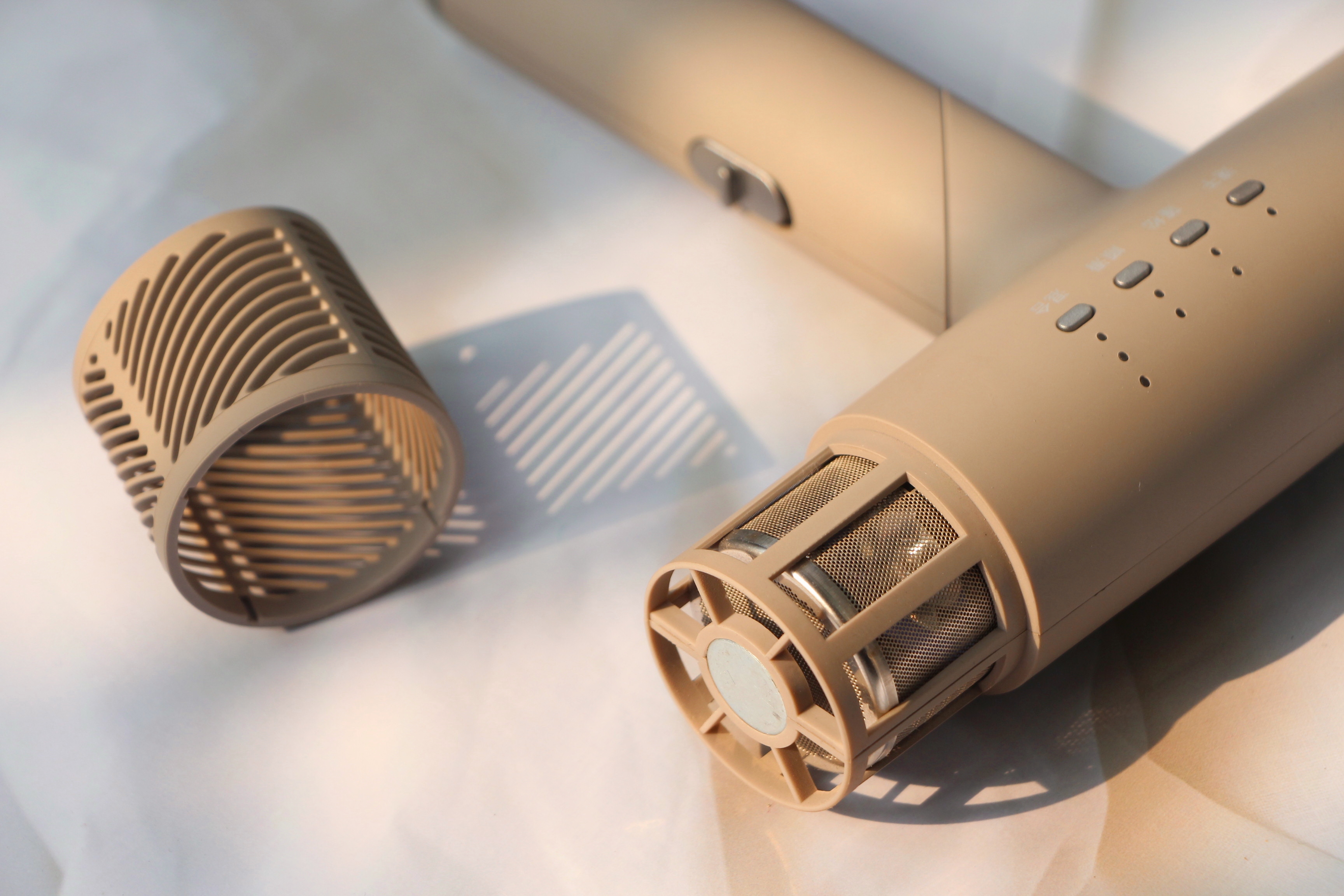 百变实用发型,百变造型吹风机