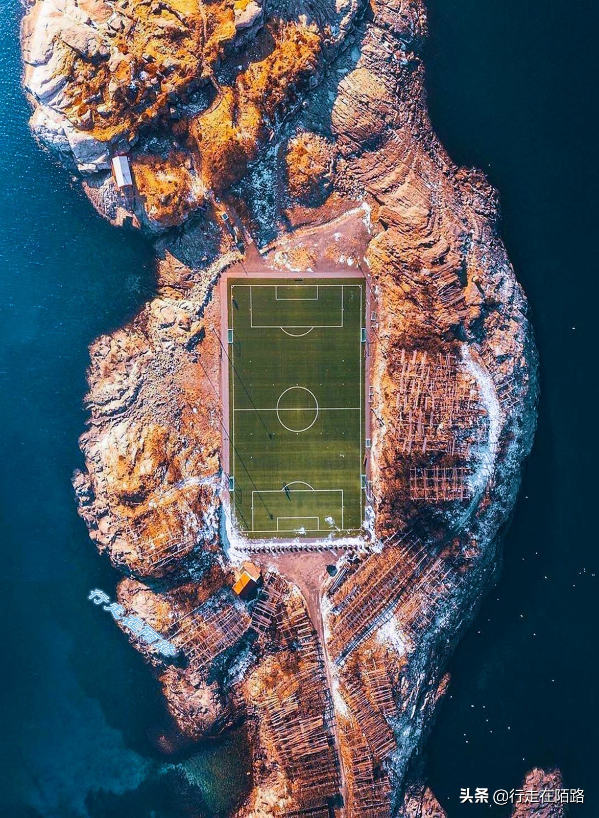 砸锅卖铁上一句,砸锅卖铁也要供你上学的励志语录