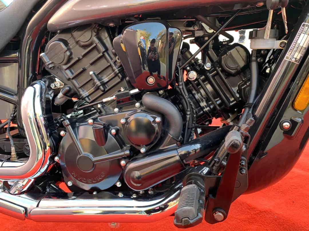 进口版轻骑大韩gv650评测,大韩轻骑gv650新款