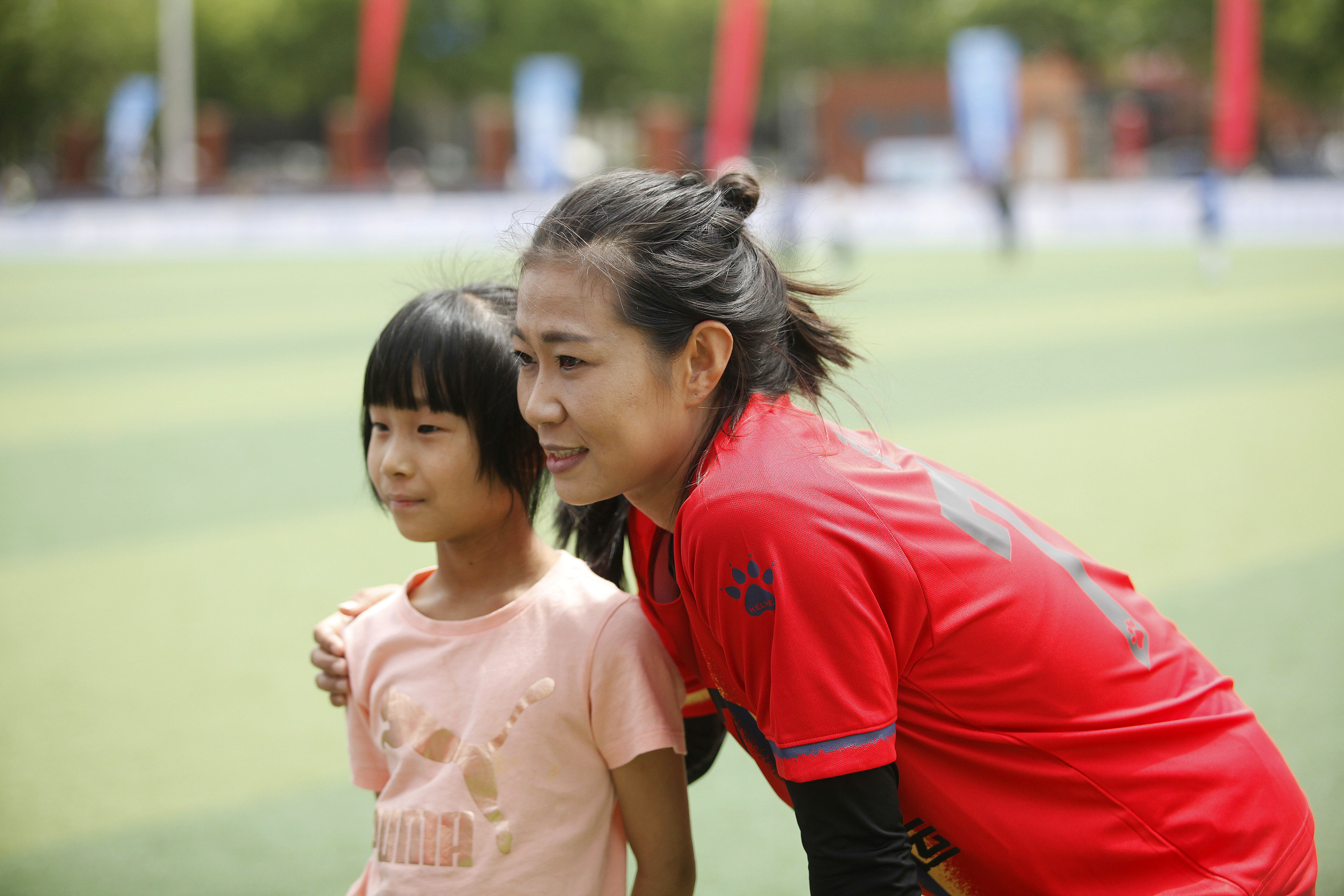 铿锵玫瑰航空展,铿锵玫瑰国际舞台音乐会