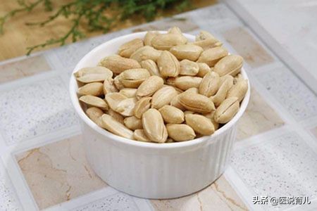 婴儿头发黄怎么改善,婴儿头发变白是什么原因怎么调理