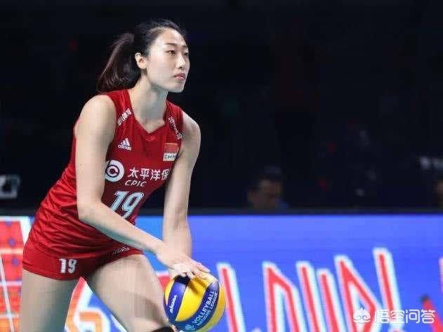 足球发球违例如何判罚,角球发球违例怎么判罚