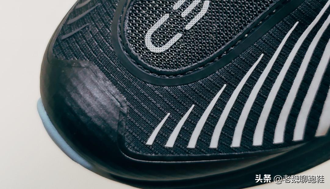 软弹的安踏球鞋,软弹舒服跑鞋阿迪