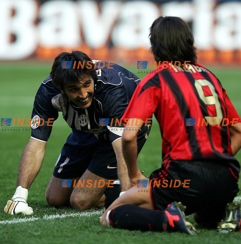 皮耶罗尤文图斯和伊布,皮耶罗倒钩进球