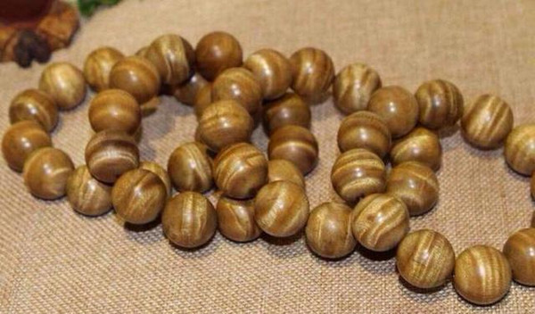 金丝红木手串怎么盘玩和保养,金丝楠木手串怎么盘玩和保养