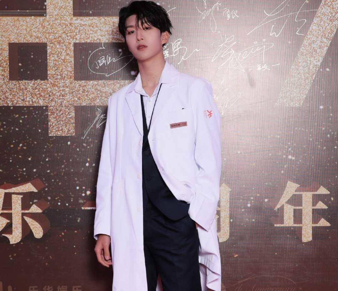 乐华娱乐程潇孟美岐吴宣仪,乐华cosplay范丞丞程潇