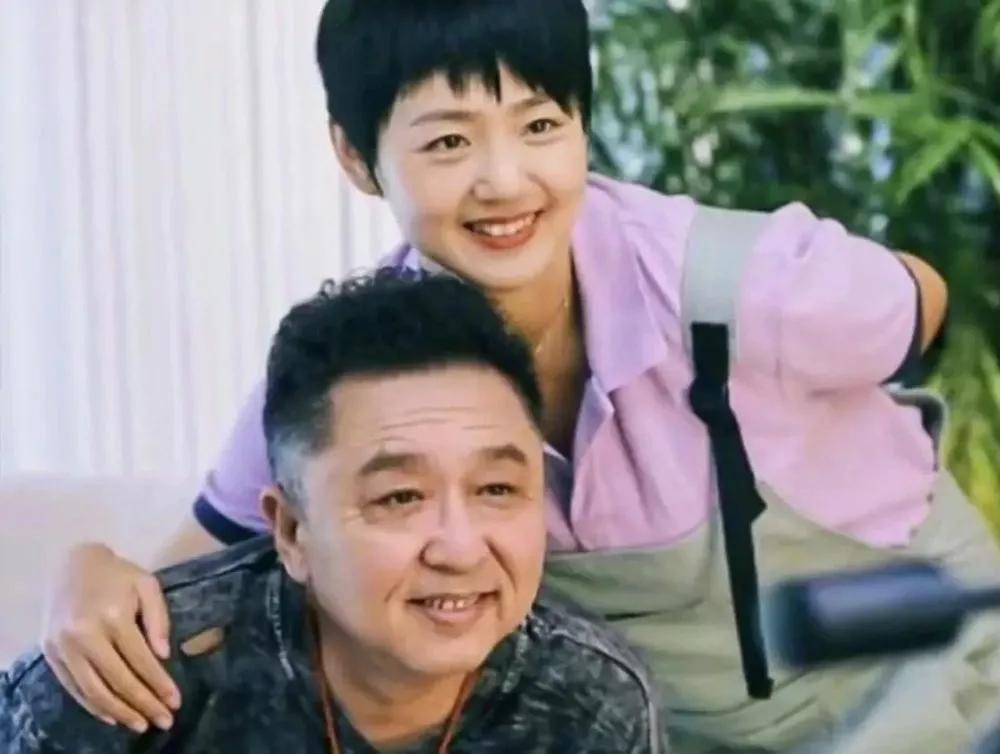 于谦老婆白慧明个人资料,于谦媳妇白慧明比于谦小多少