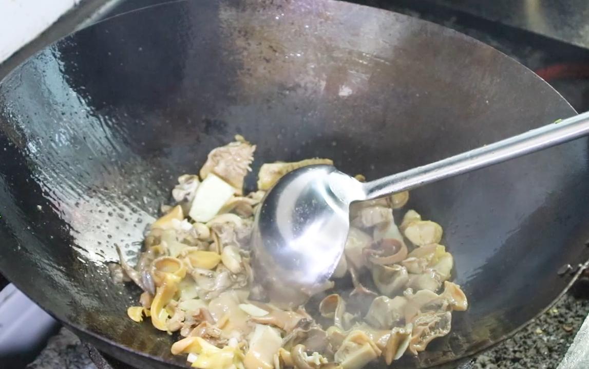 河蚌怎么做好吃又简单家常做法,河蚌的家常做法简单又好吃