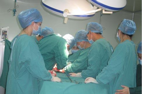 小细胞肺癌晚期扩散就属于晚期吗,发现是肺癌晚期一般还能活多久