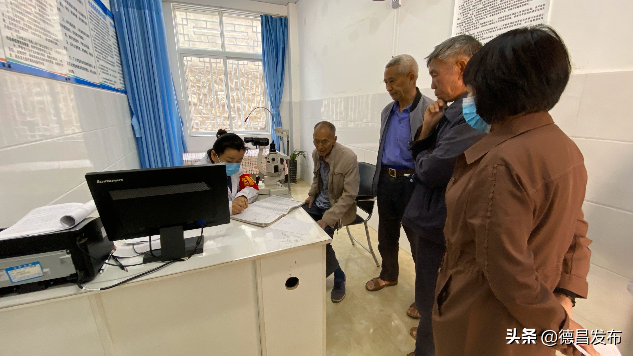 免费义诊活动暖人心,义诊活动温暖老人