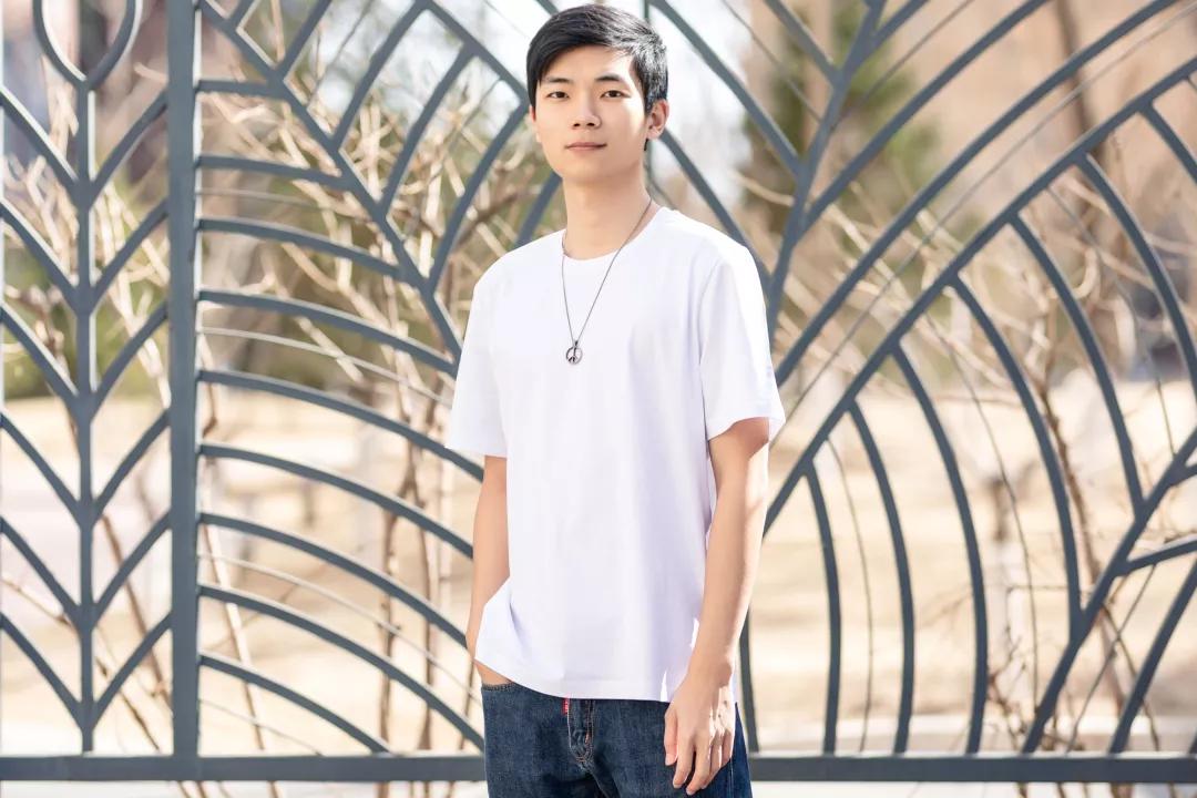 不怕水洗的重磅t恤,白小t防污t恤不怕脏