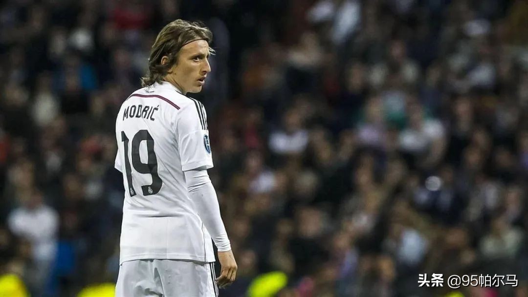 皇马最新阵容和号码,皇马新世纪球衣