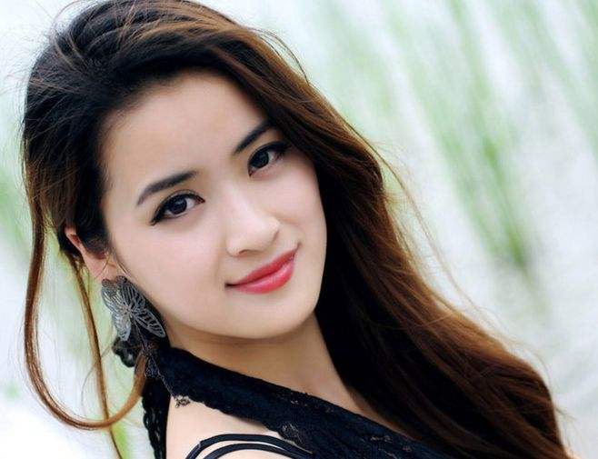 青春有你2总决赛刘雨昕断层出道,青春有你2总决赛舞台刘雨昕