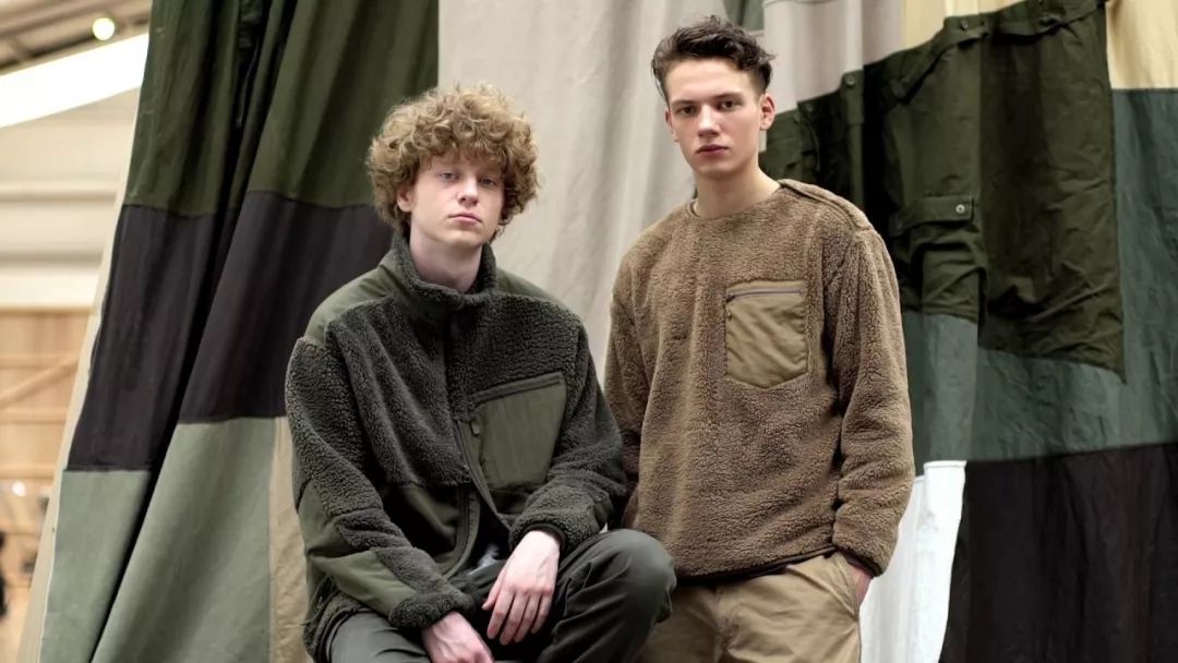 鎽囩矑缁掍竾绮掔粧,鎽囩矑缁掔矑绮掔粧