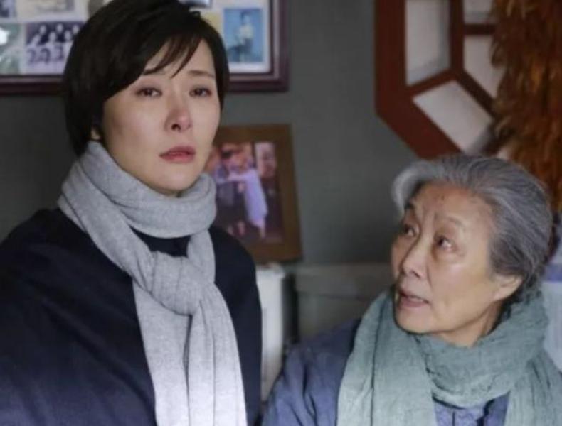 凤凰卫视女主持人柯蓝,柯蓝至今未婚