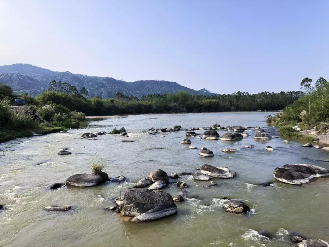 越过山丘才发现它如此优秀,越过山丘发现一无所有