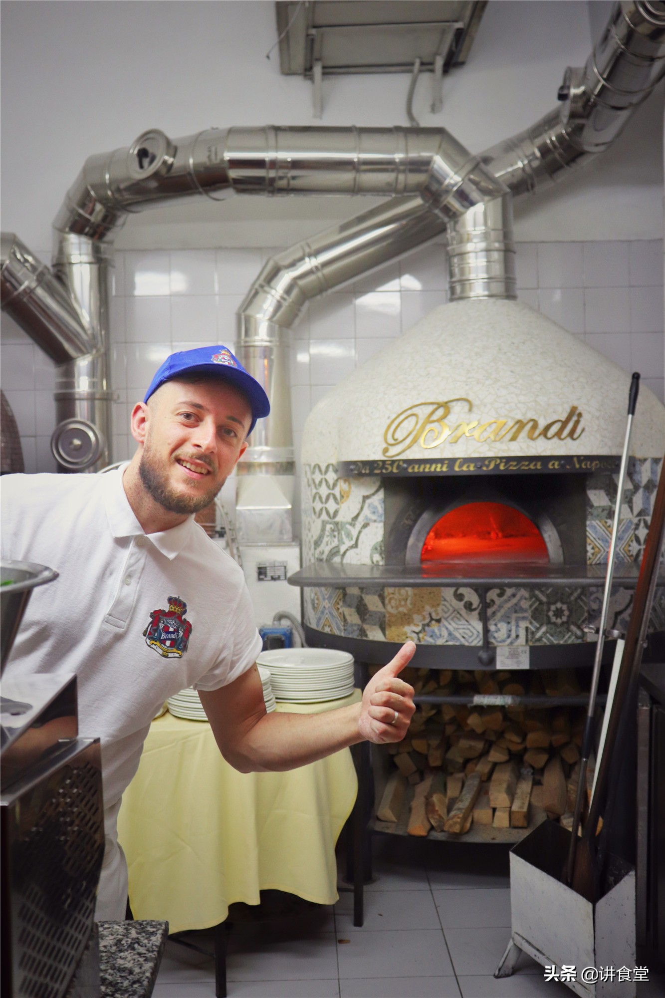 飞跃半个地球,探寻披萨最初的模样,原来可以这么简单这么好吃