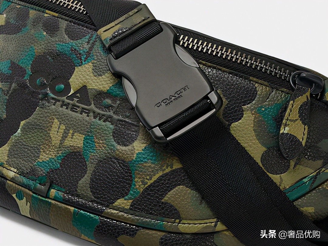 coach迷彩外套,coach最新早秋款卫衣