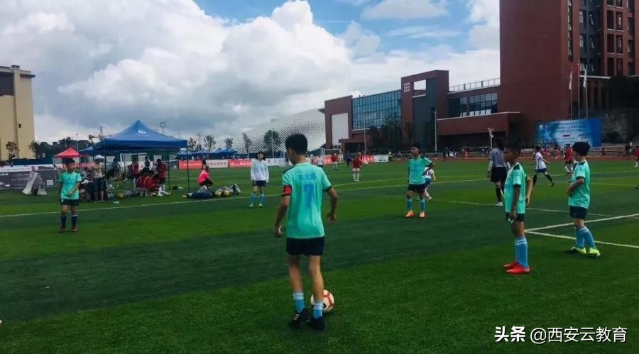 学校足球运动风采,陕西师范奥林匹克花园