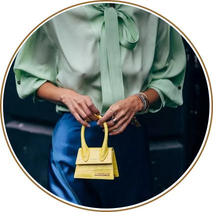 什么样的脸型适合什么样的领口,衬衫大领口好看还是小领口好看