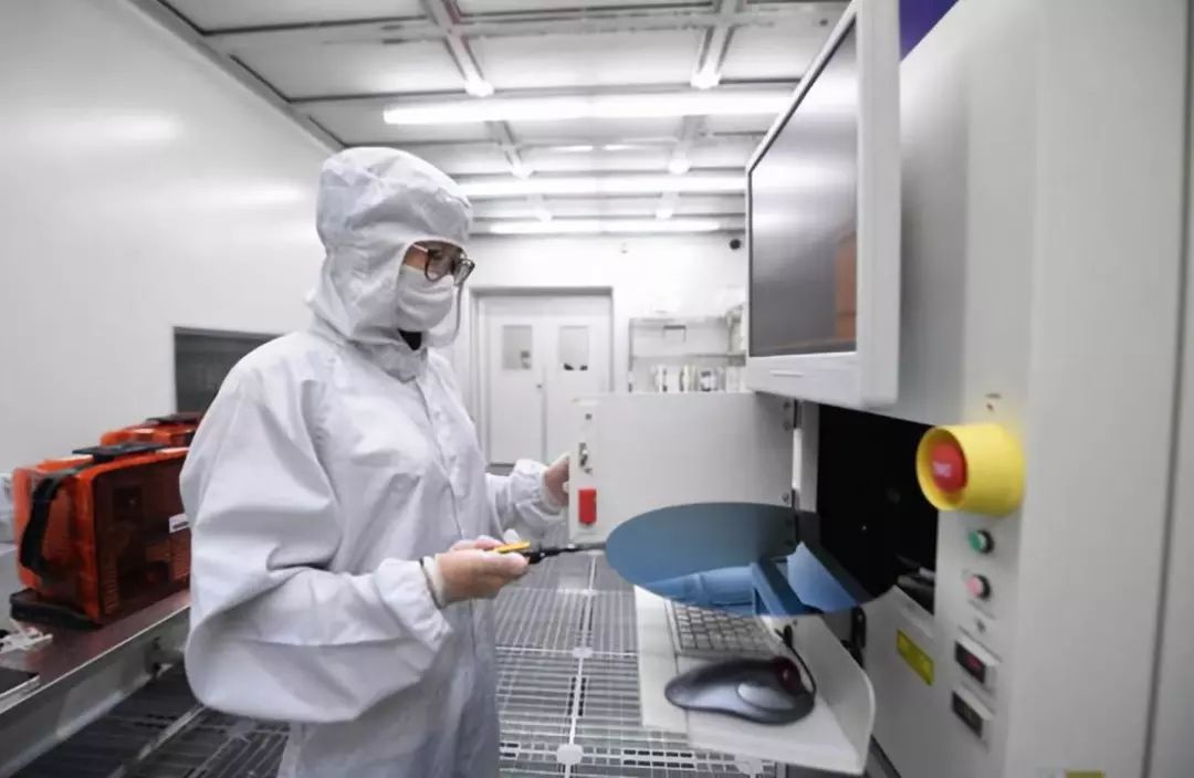 价值百亿!半导体行业之“痛”,湿电子化学品可再造一个兴发集团