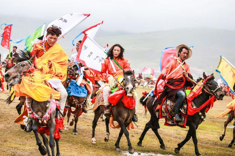 丁真和四川什么关系,丁真背后是谁