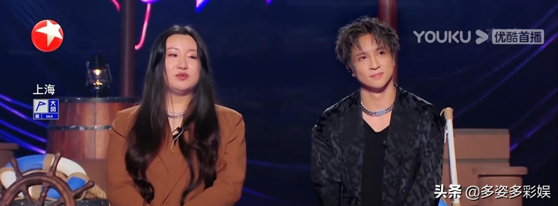 周依上班组合,周依上班