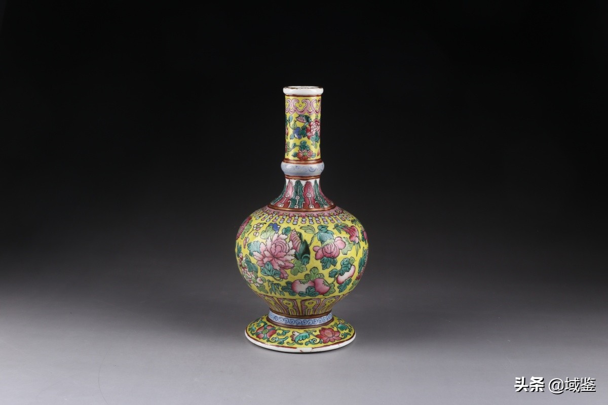 长沙古玩城古瓷拍卖现场,域鉴拍卖雅韵天成精美明清瓷专场