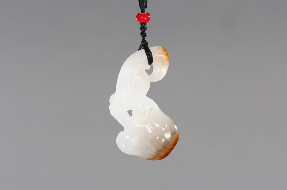 和田玉打灯光圈越小密度越好吗,和田玉是不是密度越高越好呢