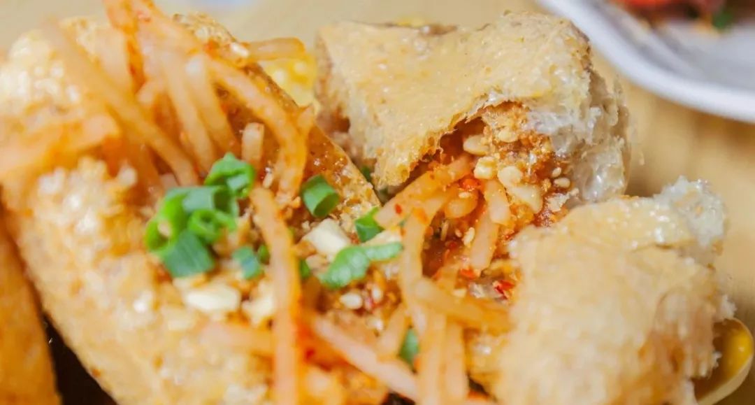 乐山是一个美丽的城市,乐山一个为了吃而来的城市