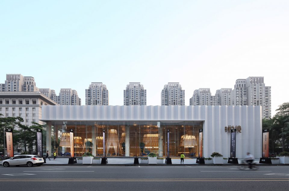 西式平面几何构造重塑当代梦境凉亭——长安鼎峰悦境营销中心