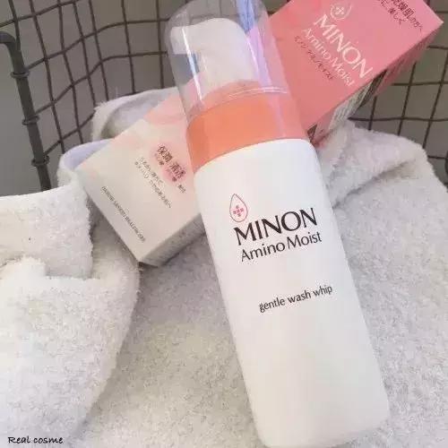 周杰伦代言过的护肤品盘点,周杰伦日本女主