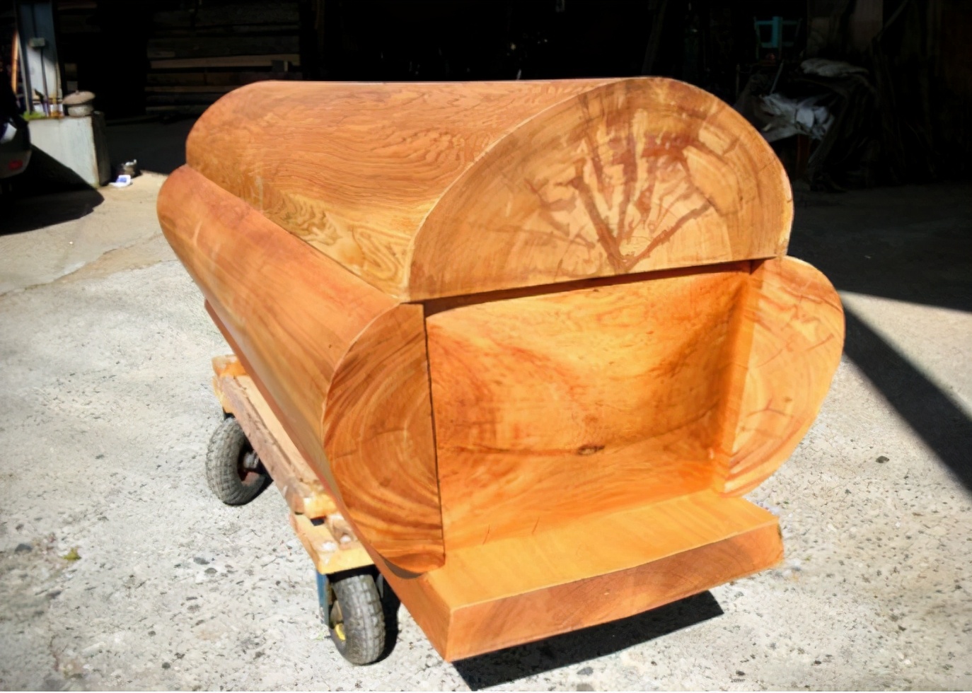 棺材的颜色代表什么,棺材颜色有什么讲究