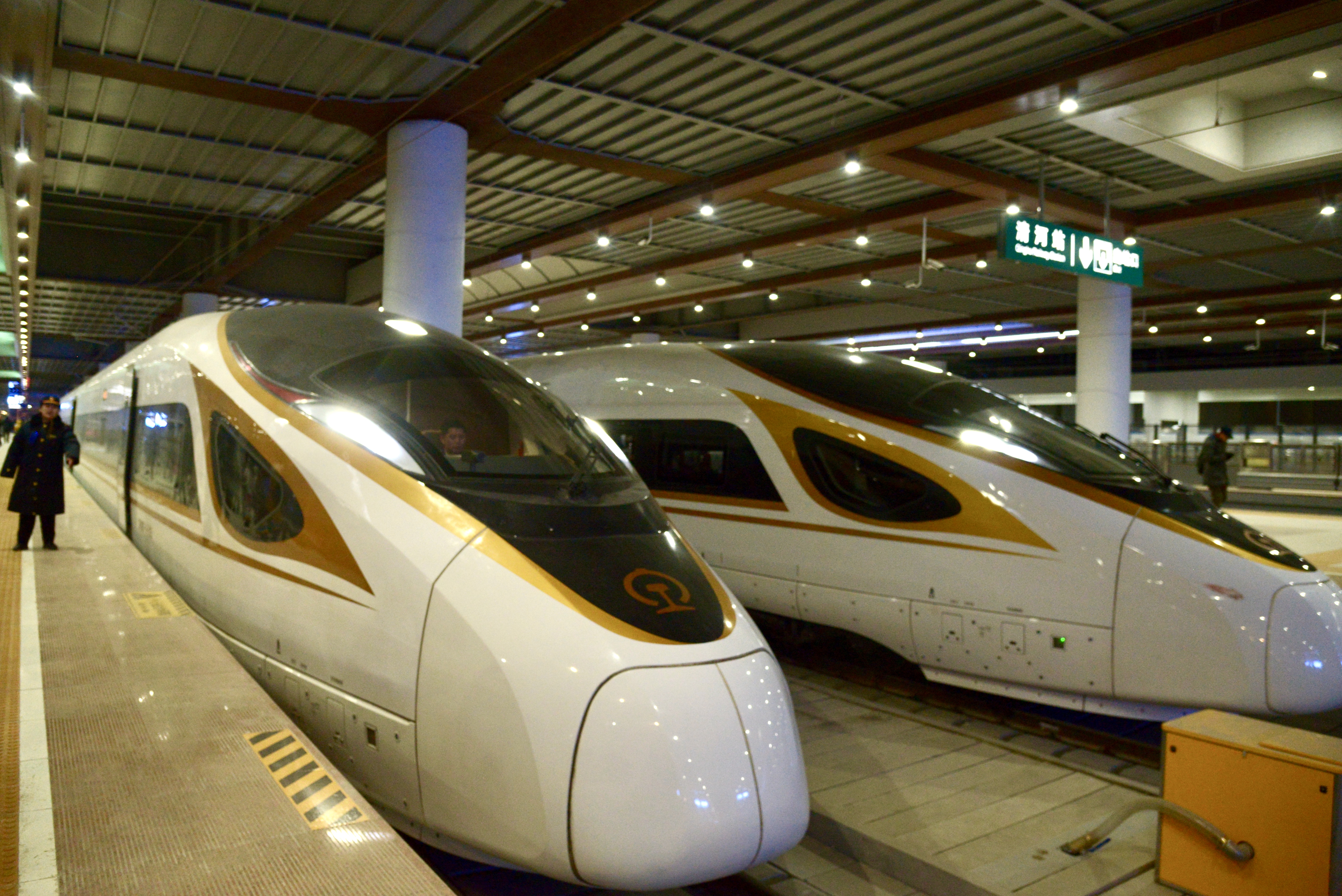 进入内蒙古的高铁,内蒙古高铁体验