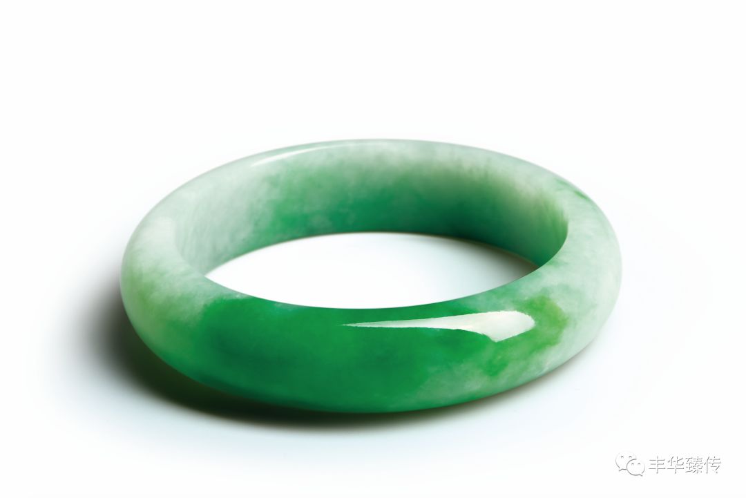 秋雨发梢，梦幻情怀，戴着你的水晶珠链，请跟我来！帽哥出品