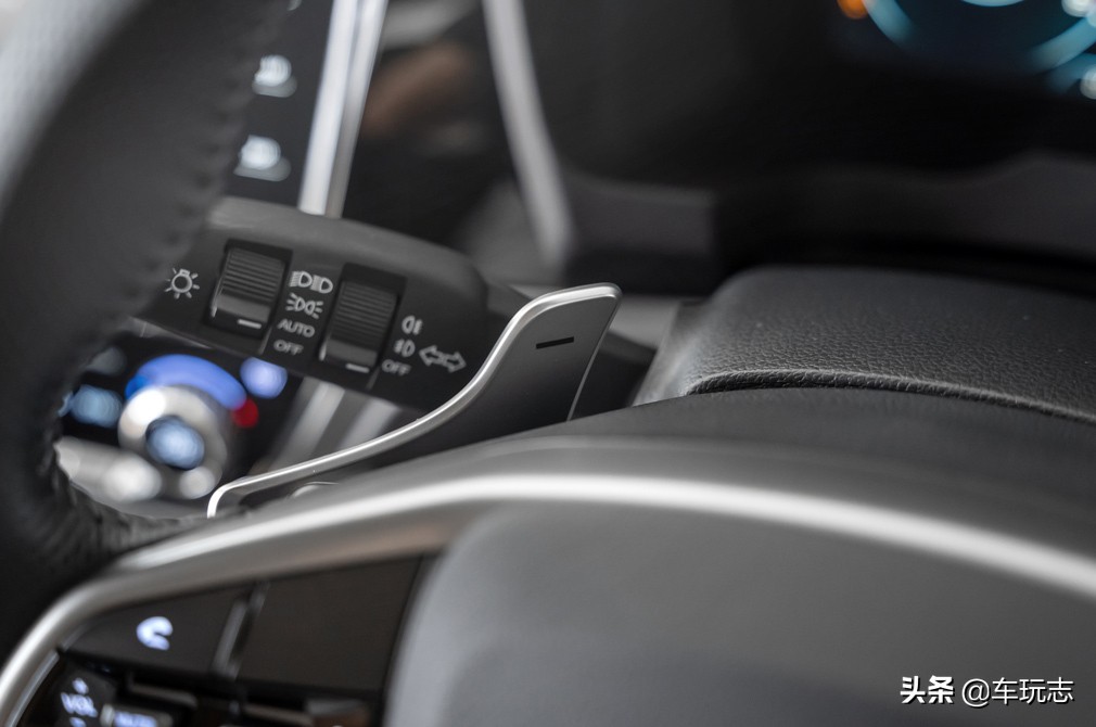 2011款双龙柯兰多操作指南 (双龙柯兰多家用车)