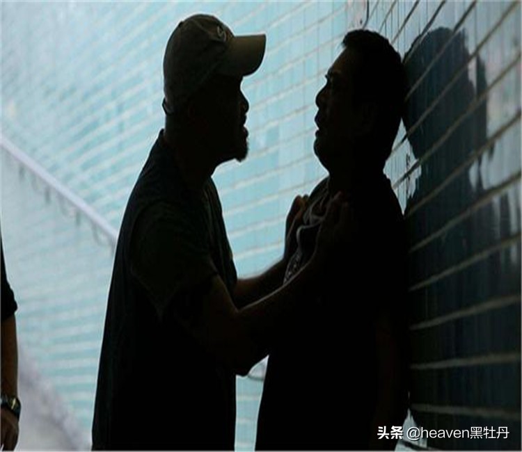 网贷平台恶意催款,网贷平台违法催收会被判多久