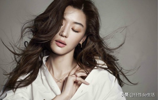 烫卷发成了金毛狮王怎么办,染烫的头发发质可以修复吗