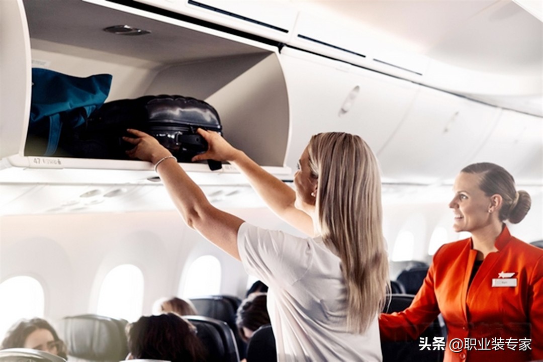 澳大利亚捷星航空787,世界航服