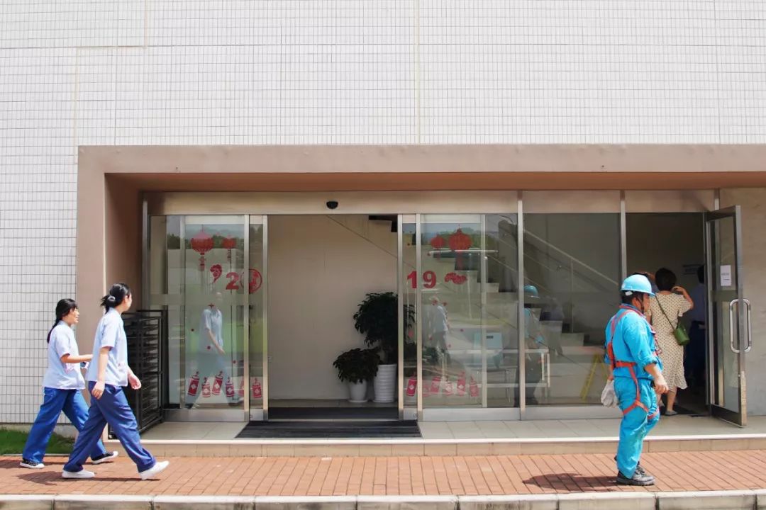 无锡这3家大公司的食堂曝光了！看得我泪流满面，想跳槽