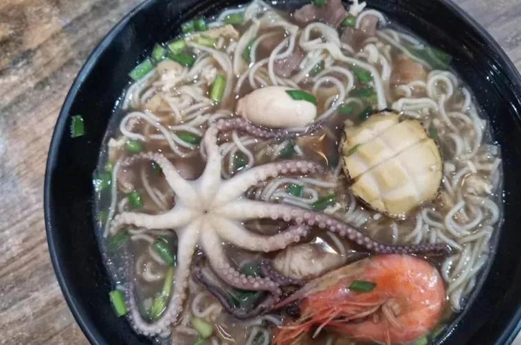 天价米粉一碗300多,一碗天价米粉后续