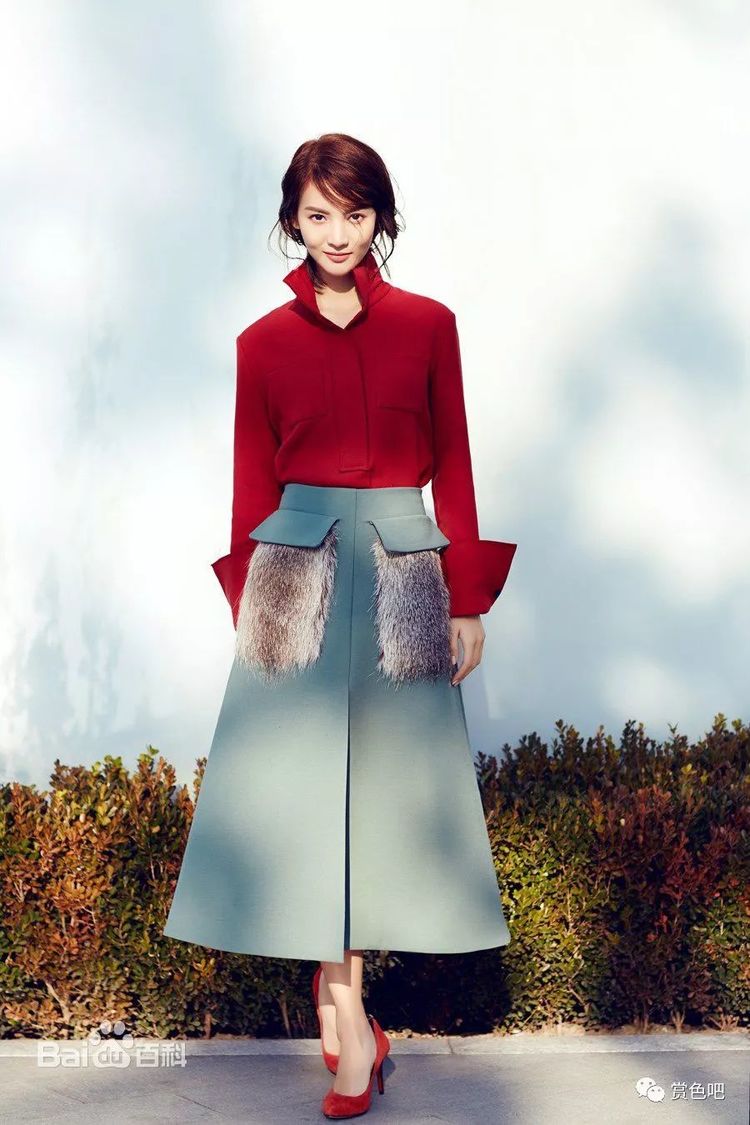 金晨的唯美甜美的写真,眼睛深邃的女星金晨