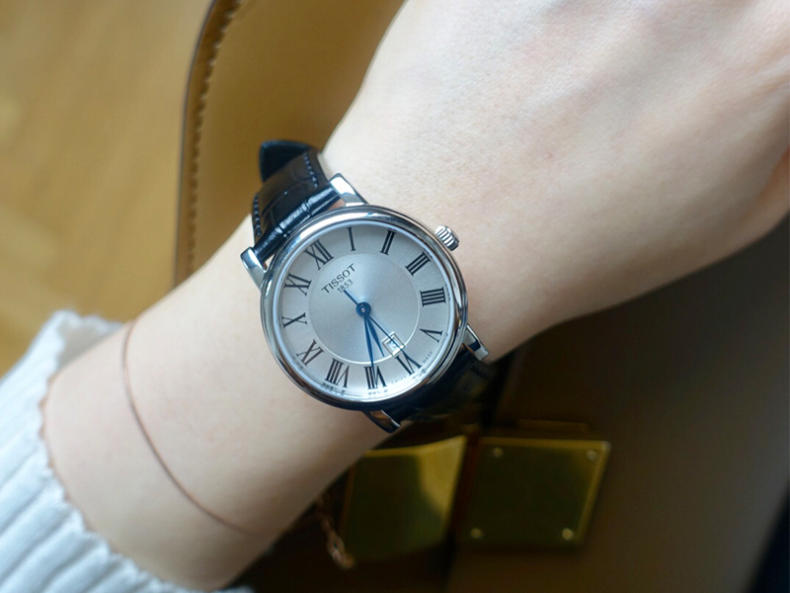 天梭小美人石英女表1500靠谱吗,天梭23新品魅时钢带石英情侣女表