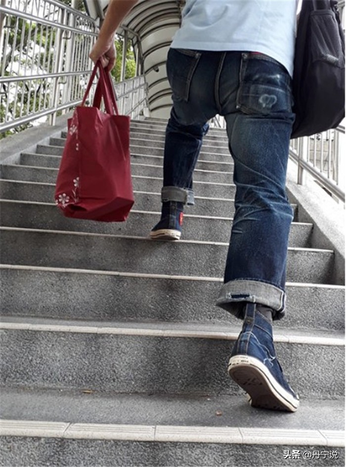 日本冈山Eternal品牌，15周年纪念款牛仔裤养4年7洗